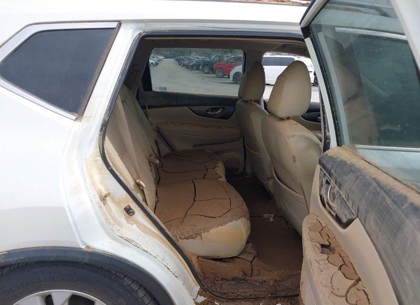 Photo 8 of 2016 Nissan Rogue SV (VIN 5N1AT2MV3GC888065)