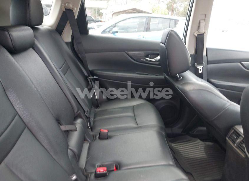 Photo 8 of 2016 Nissan Rogue SL (VIN 5N1AT2MV3GC924224)