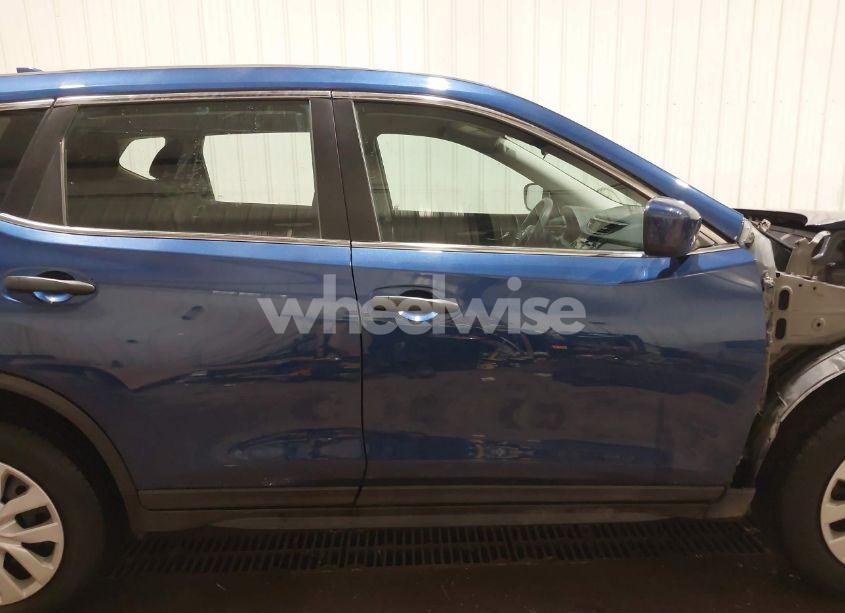 Photo 14 of 2017 Nissan Rogue S (VIN 5N1AT2MV3HC730830)