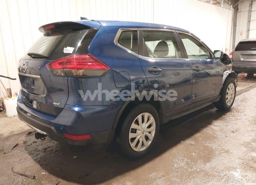 Photo 4 of 2017 Nissan Rogue S (VIN 5N1AT2MV3HC730830)