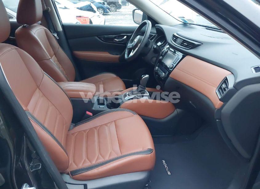 Photo 5 of 2017 Nissan Rogue SL (VIN 5N1AT2MV3HC763147)