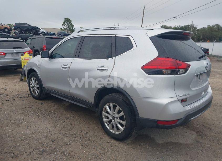 Photo 3 of 2017 Nissan Rogue SV (VIN 5N1AT2MV3HC770146)