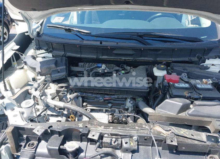 Photo 10 of 2017 Nissan Rogue S (VIN 5N1AT2MV3HC785679)