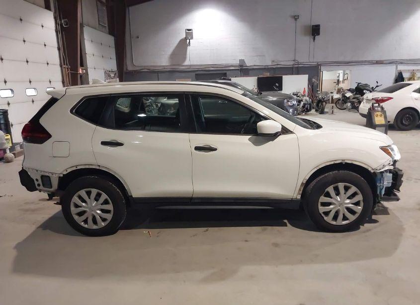 Photo 14 of 2017 Nissan Rogue S (VIN 5N1AT2MV3HC811858)