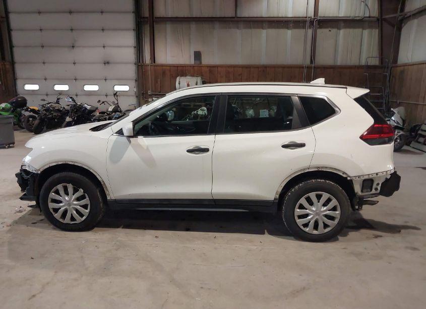 Photo 15 of 2017 Nissan Rogue S (VIN 5N1AT2MV3HC811858)