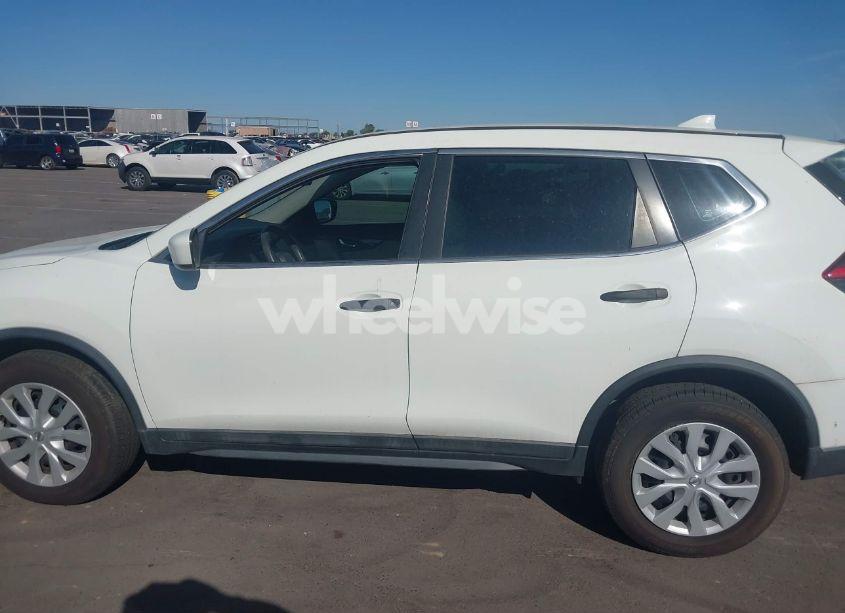 Photo 14 of 2017 Nissan Rogue S (VIN 5N1AT2MV3HC825257)