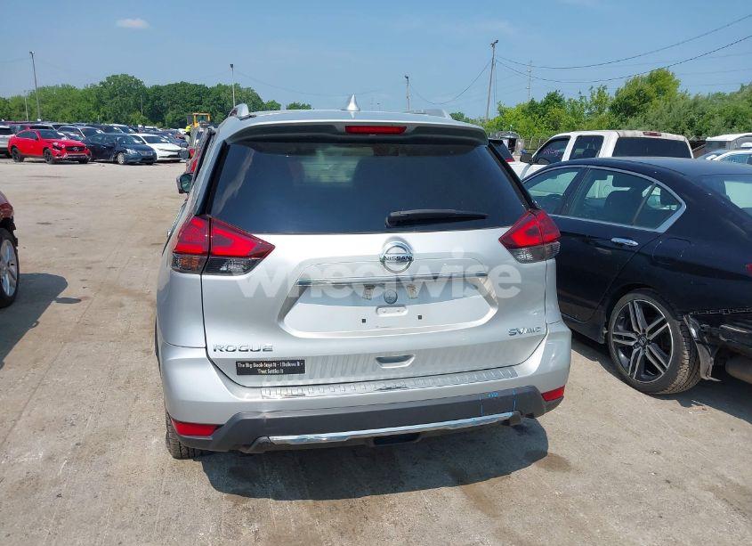 Photo 16 of 2017 Nissan Rogue SV (VIN 5N1AT2MV3HC895860)