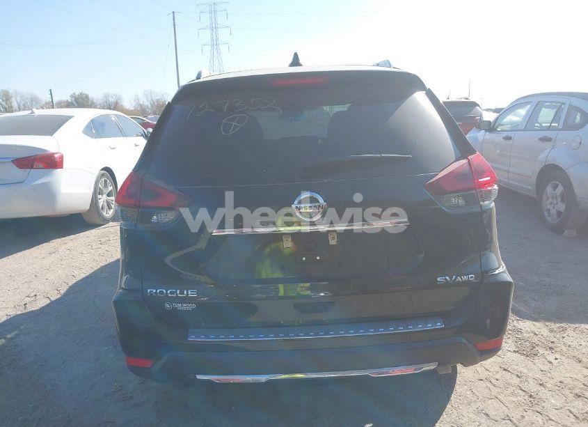 Photo 18 of 2018 Nissan Rogue SV (VIN 5N1AT2MV3JC727352)
