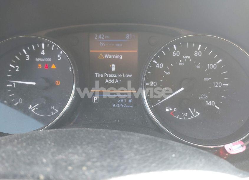 Photo 7 of 2018 Nissan Rogue SV (VIN 5N1AT2MV3JC727352)