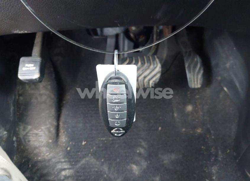 Photo 11 of 2018 Nissan Rogue SL (VIN 5N1AT2MV3JC730591)