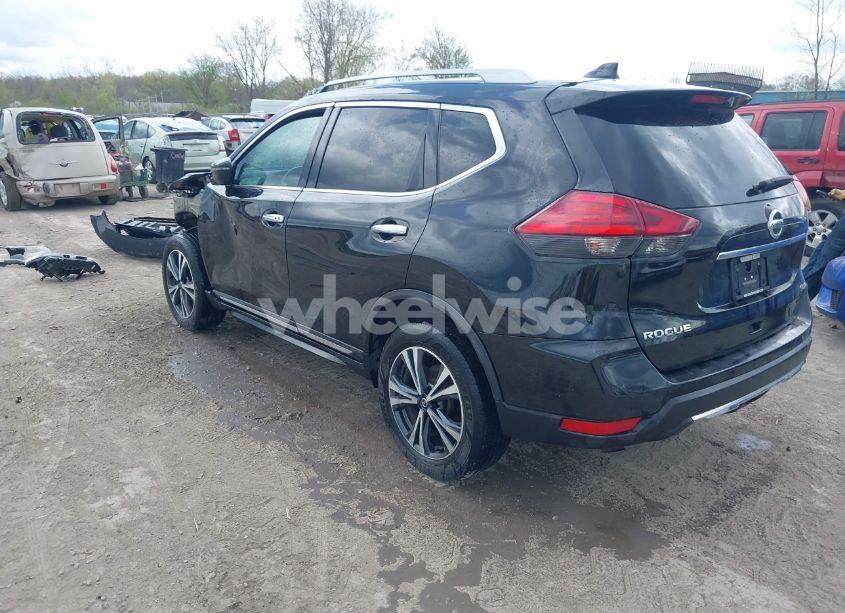 Photo 3 of 2018 Nissan Rogue SL (VIN 5N1AT2MV3JC730591)