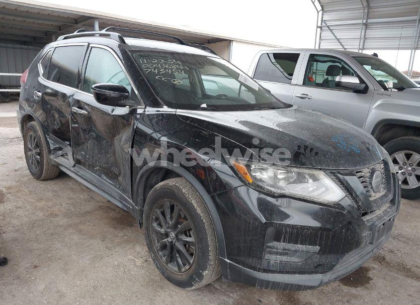 2018 Nissan Rogue SV (VIN 5N1AT2MV3JC743454) main photo