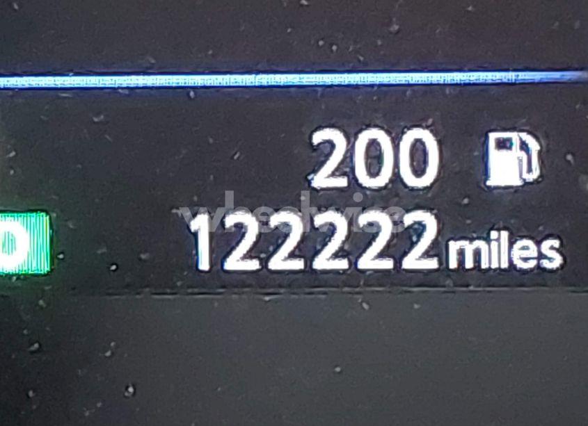 Photo 15 of 2018 Nissan Rogue SV (VIN 5N1AT2MV3JC743454)