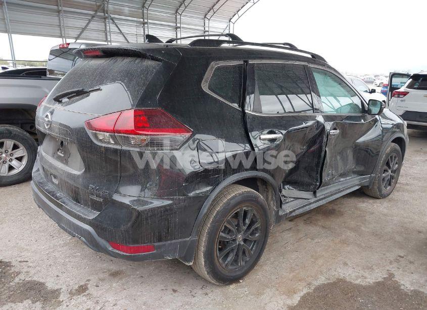 Photo 4 of 2018 Nissan Rogue SV (VIN 5N1AT2MV3JC743454)