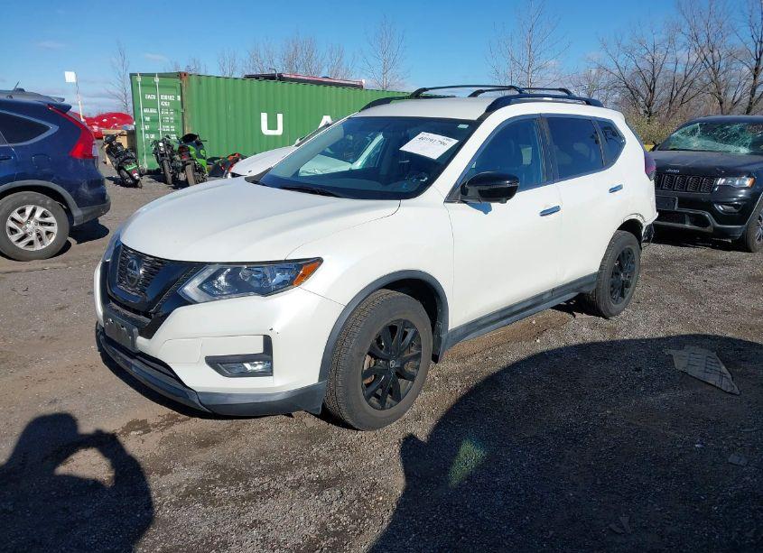 Photo 2 of 2018 Nissan Rogue SV (VIN 5N1AT2MV3JC745494)