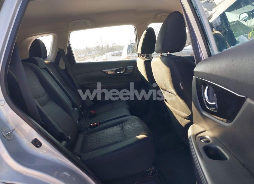 Photo 7 of 2018 Nissan Rogue S (VIN 5N1AT2MV3JC748525)