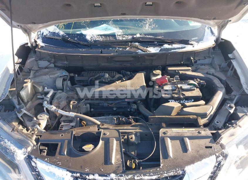 Photo 9 of 2018 Nissan Rogue S (VIN 5N1AT2MV3JC748525)