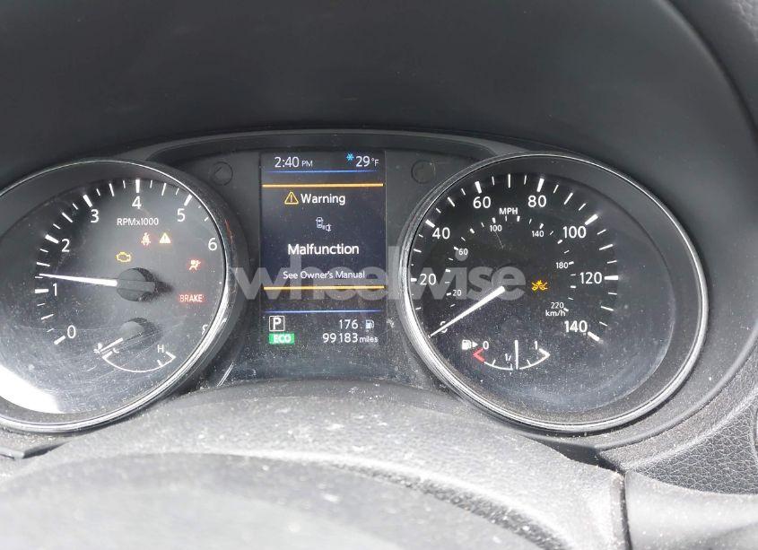 Photo 7 of 2018 Nissan Rogue SL (VIN 5N1AT2MV3JC784067)