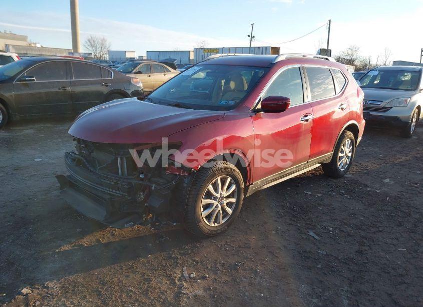 Photo 2 of 2018 Nissan Rogue SV (VIN 5N1AT2MV3JC790466)