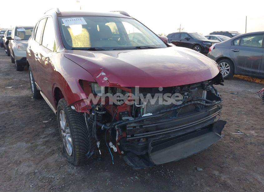 Photo 6 of 2018 Nissan Rogue SV (VIN 5N1AT2MV3JC790466)