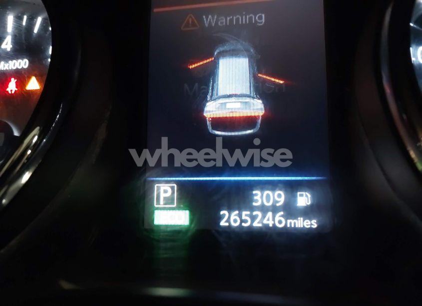 Photo 16 of 2018 Nissan Rogue S (VIN 5N1AT2MV3JC791990)