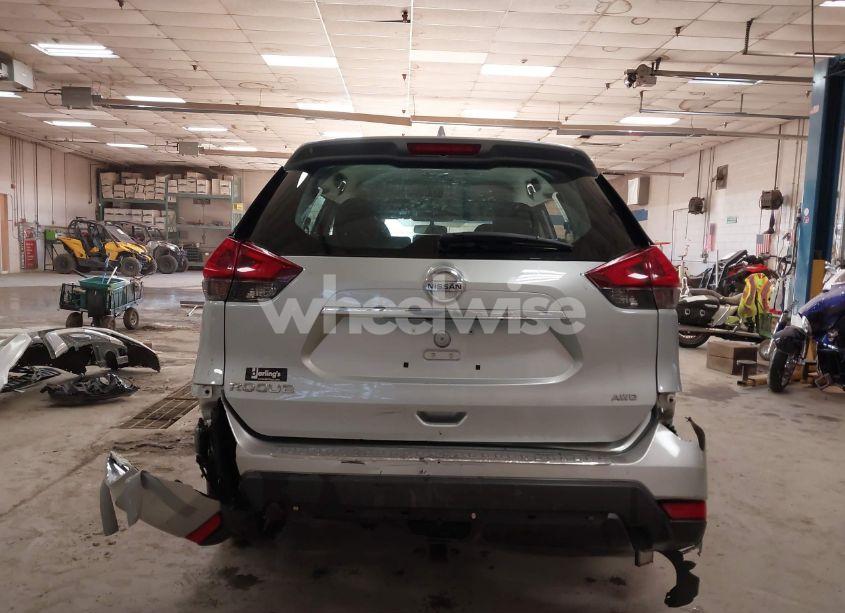 Photo 17 of 2018 Nissan Rogue S (VIN 5N1AT2MV3JC791990)