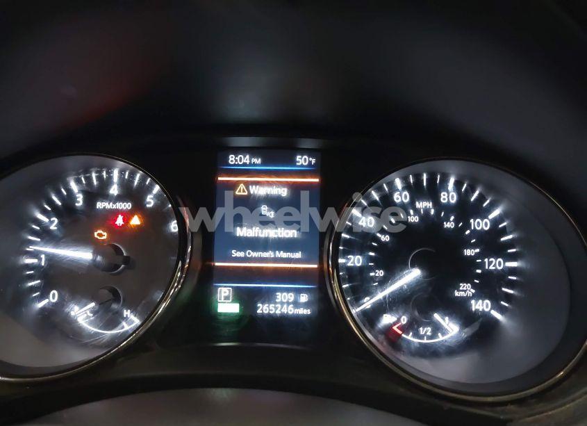 Photo 7 of 2018 Nissan Rogue S (VIN 5N1AT2MV3JC791990)