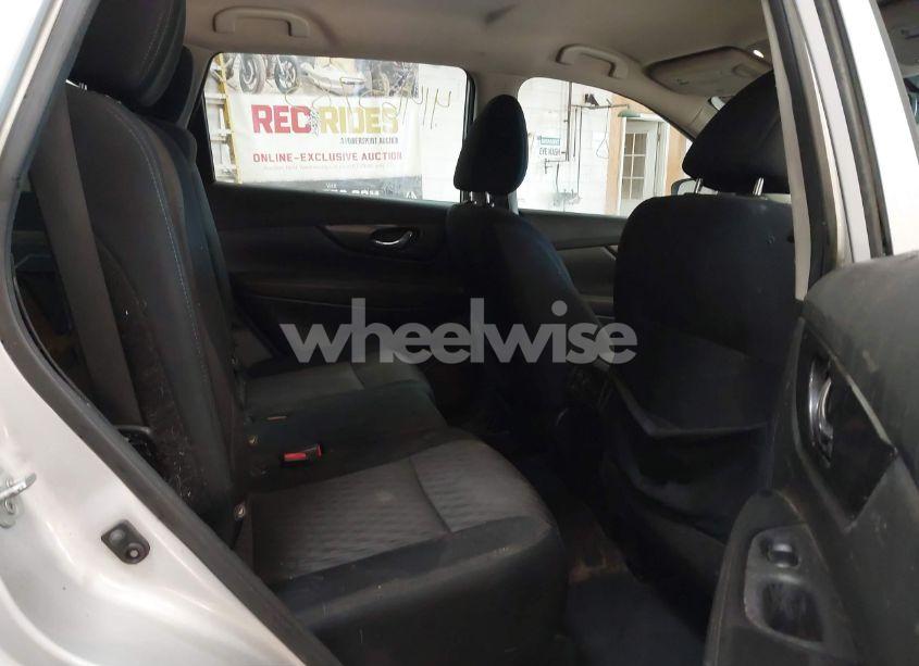 Photo 8 of 2018 Nissan Rogue S (VIN 5N1AT2MV3JC791990)