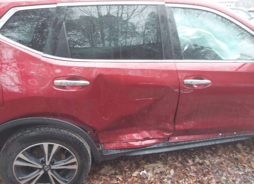 Photo 20 of 2018 Nissan Rogue SL (VIN 5N1AT2MV3JC805838)