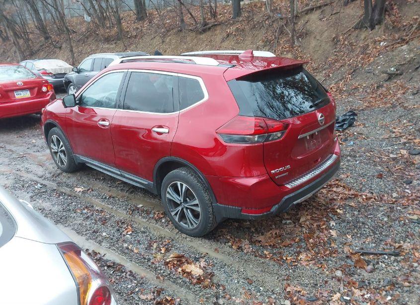 Photo 3 of 2018 Nissan Rogue SL (VIN 5N1AT2MV3JC805838)