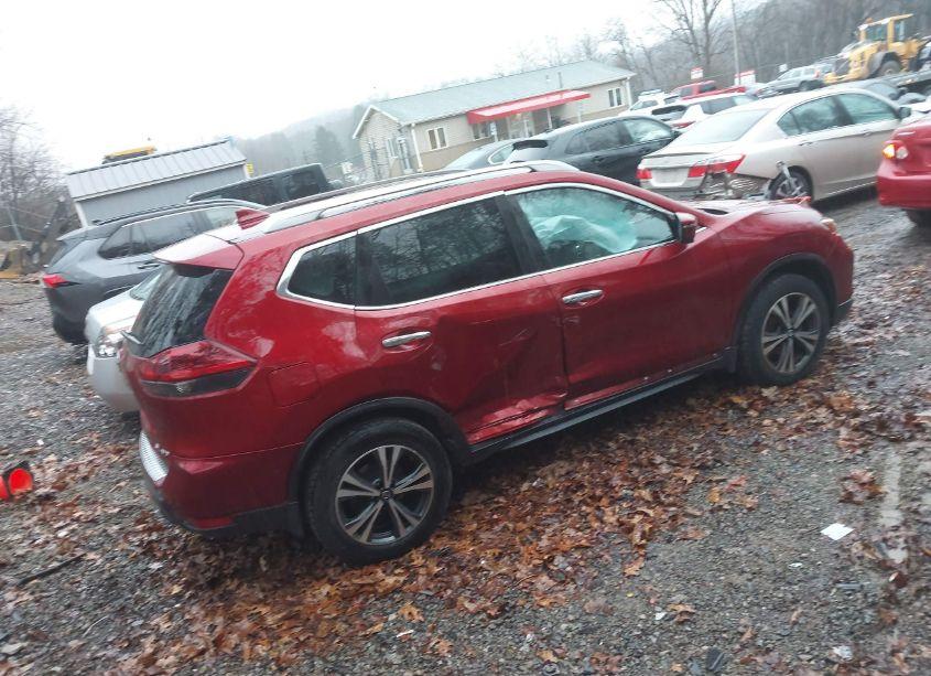 Photo 4 of 2018 Nissan Rogue SL (VIN 5N1AT2MV3JC805838)