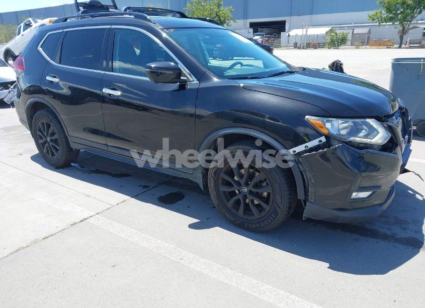 2018 Nissan Rogue SV (VIN 5N1AT2MV3JC836362) main photo