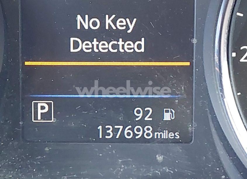 Photo 15 of 2018 Nissan Rogue SV (VIN 5N1AT2MV3JC836362)