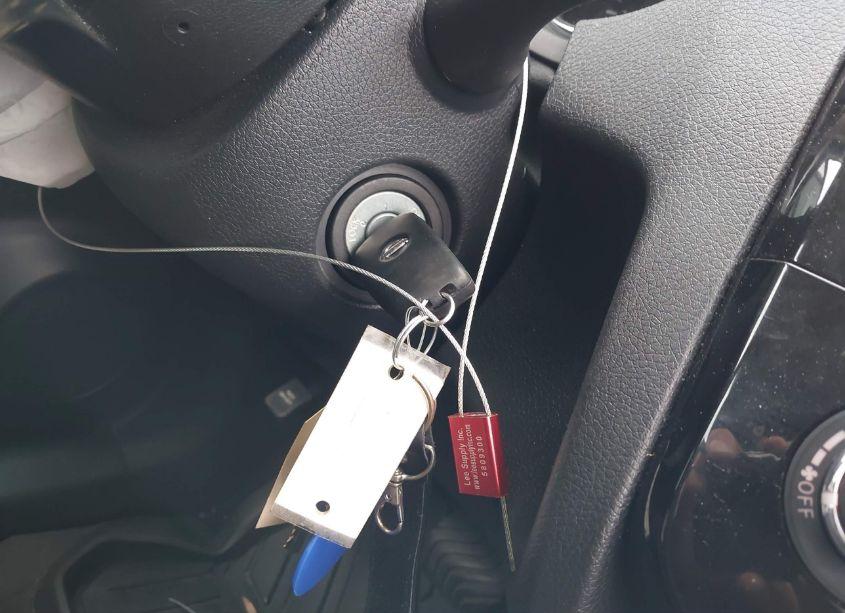 Photo 11 of 2018 Nissan Rogue S (VIN 5N1AT2MV3JC839360)