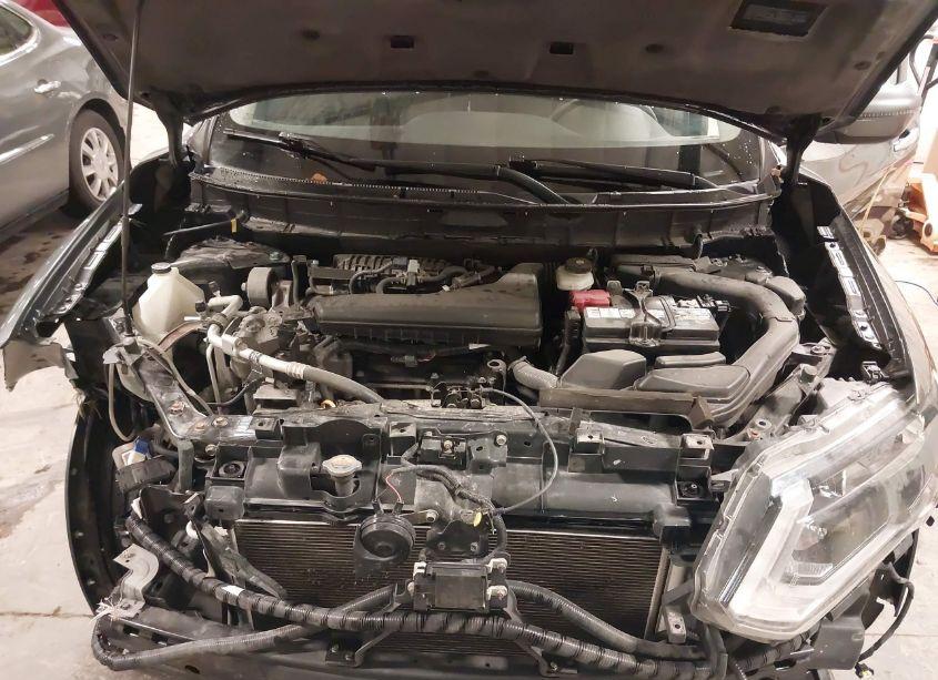 Photo 10 of 2019 Nissan Rogue S/SL/SV (VIN 5N1AT2MV3KC730852)