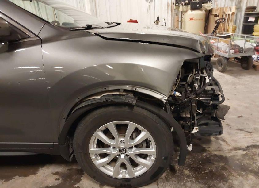 Photo 18 of 2019 Nissan Rogue S/SL/SV (VIN 5N1AT2MV3KC730852)