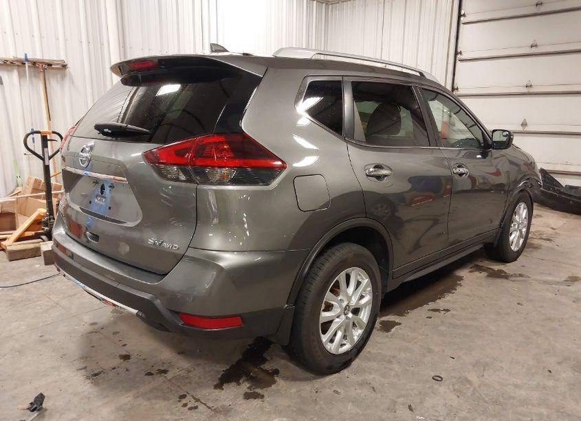 Photo 4 of 2019 Nissan Rogue S/SL/SV (VIN 5N1AT2MV3KC730852)