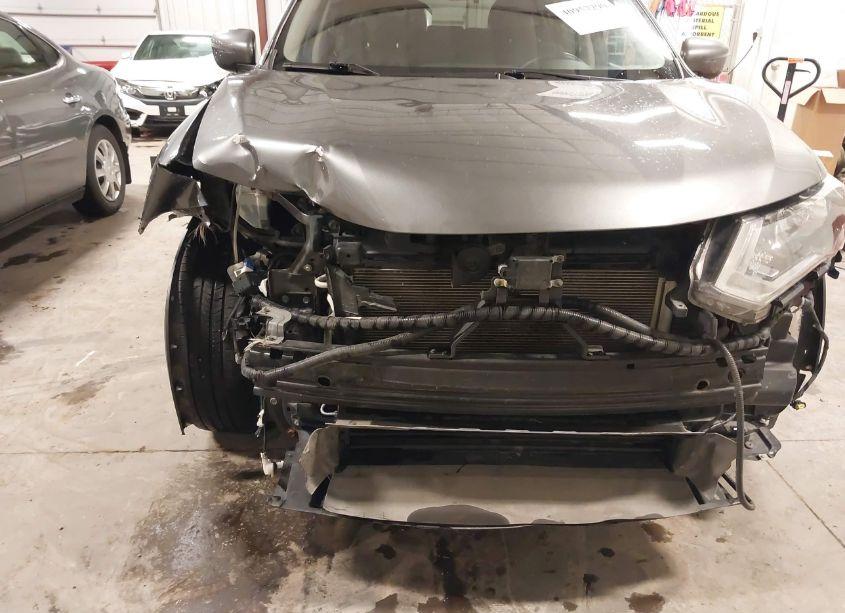 Photo 6 of 2019 Nissan Rogue S/SL/SV (VIN 5N1AT2MV3KC730852)