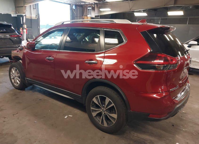 Photo 3 of 2019 Nissan Rogue SV (VIN 5N1AT2MV3KC746016)