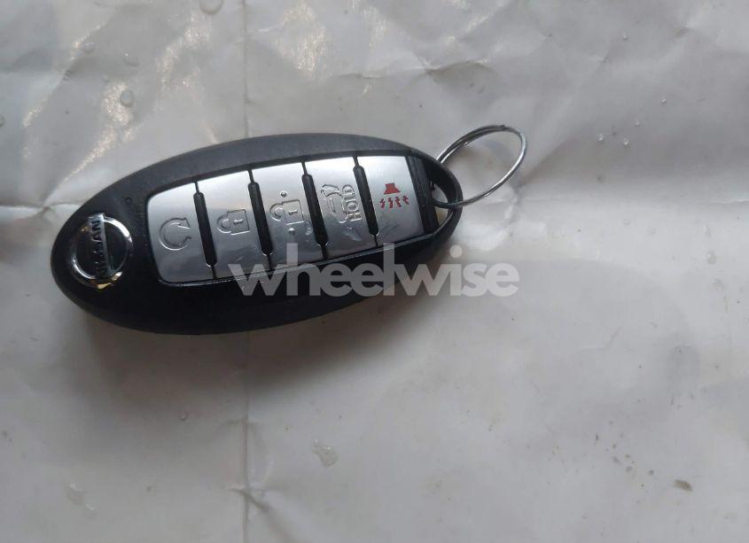 Photo 11 of 2019 Nissan Rogue SV (VIN 5N1AT2MV3KC755878)