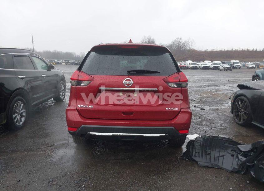 Photo 17 of 2019 Nissan Rogue SV (VIN 5N1AT2MV3KC755878)