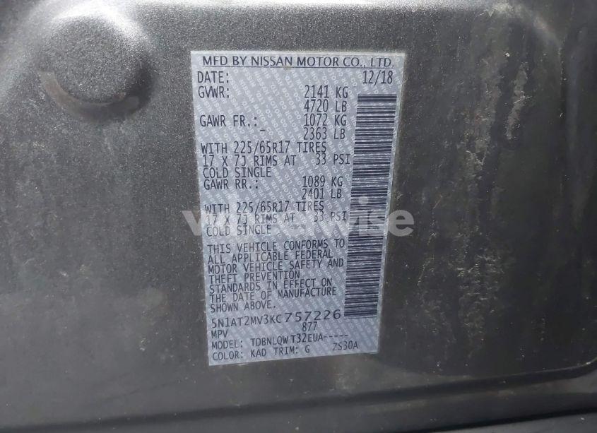 Photo 9 of 2019 Nissan Rogue SV (VIN 5N1AT2MV3KC757226)