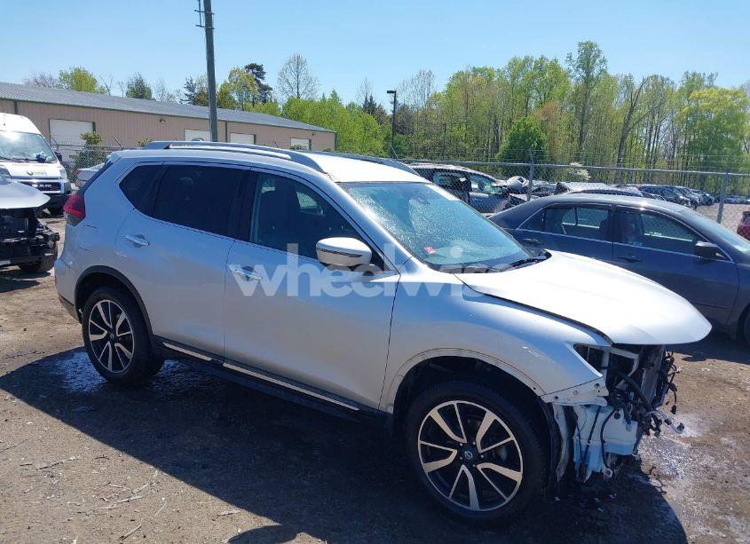 2019 Nissan Rogue SL (VIN 5N1AT2MV3KC781669) main photo