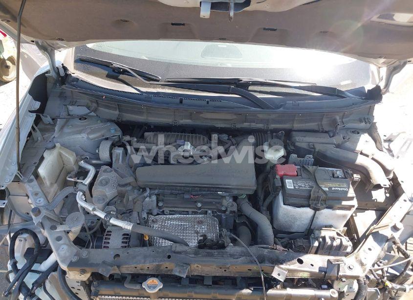 Photo 10 of 2019 Nissan Rogue SL (VIN 5N1AT2MV3KC781669)