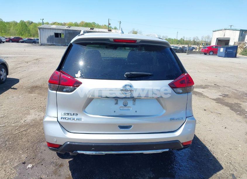 Photo 17 of 2019 Nissan Rogue SL (VIN 5N1AT2MV3KC781669)