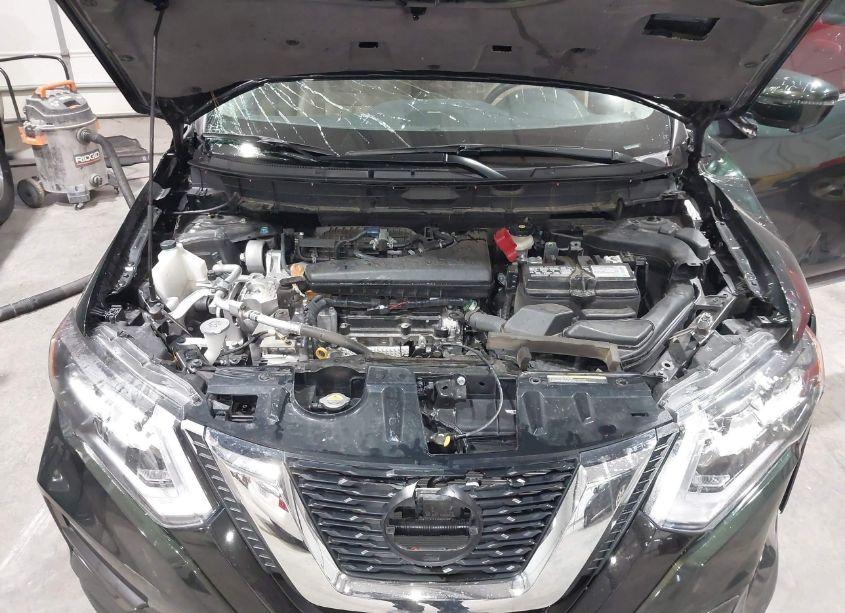 Photo 10 of 2019 Nissan Rogue SL (VIN 5N1AT2MV3KC787231)