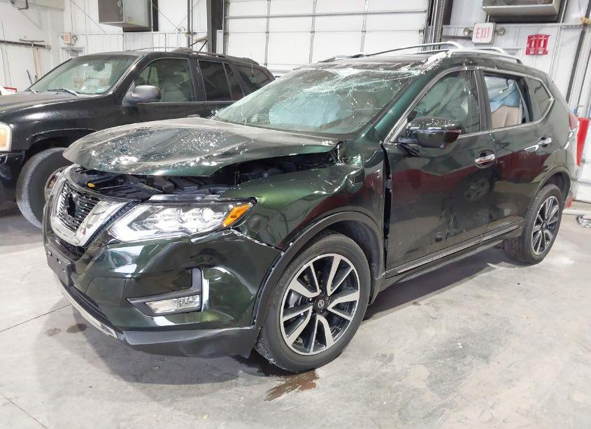 Photo 2 of 2019 Nissan Rogue SL (VIN 5N1AT2MV3KC787231)