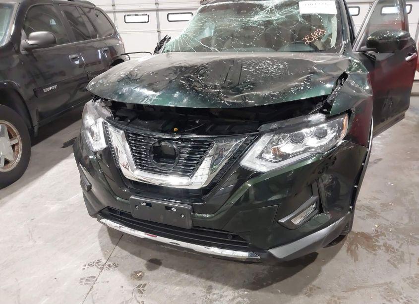 Photo 6 of 2019 Nissan Rogue SL (VIN 5N1AT2MV3KC787231)