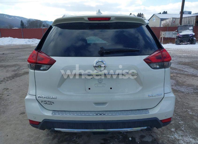 Photo 16 of 2020 Nissan Rogue SL INTELLIGENT AWD (VIN 5N1AT2MV3LC700736)