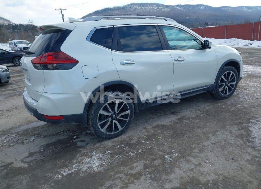 Photo 4 of 2020 Nissan Rogue SL INTELLIGENT AWD (VIN 5N1AT2MV3LC700736)